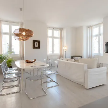 Corpo Santo River Apartman *